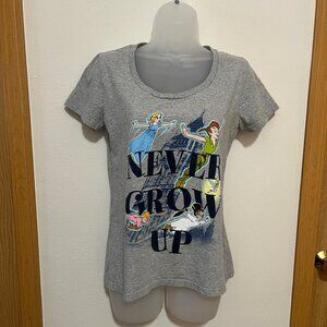 Disney Peter Pan Disney Store T-Shirt (Medium)